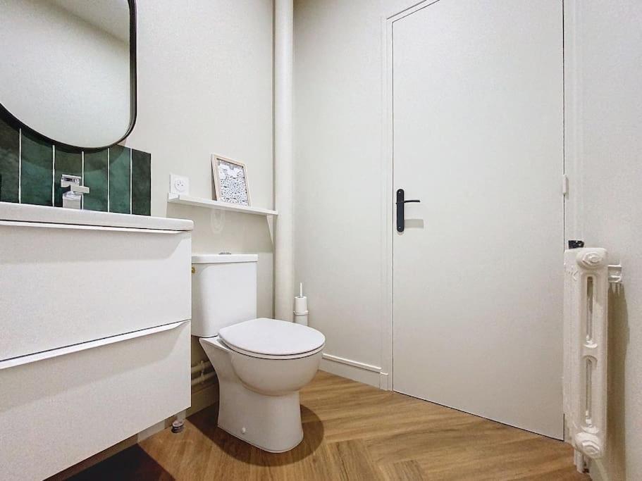 Au Coeur Du Centre Historique Apartment Кан Екстериор снимка